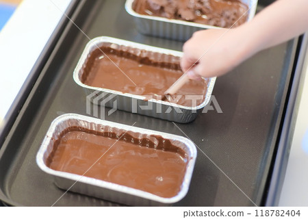 Chocolate banana made on a hot plate Chocolate banana made on a hot plate 118782404