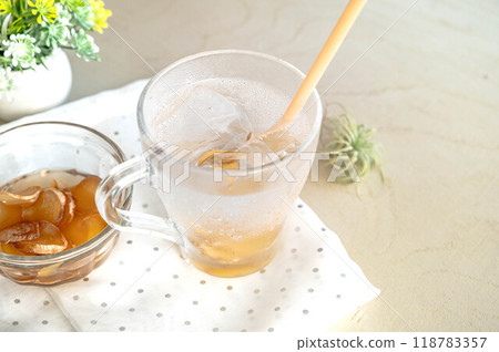 Ginger ale with homemade syrup Ginger ale with homemade syrup 118783357