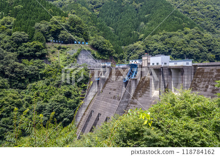 Yokoyama Dam, Japan 118784162