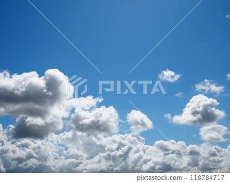 新鮮的藍天 118784717