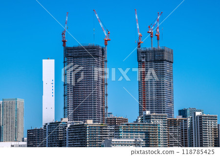Tokyo cityscape in Japan - View of tower apartments in Harumi, Tokyo 118785425