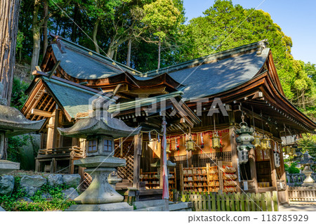 滋賀縣近江八幡市宮內町、日牟八幡宮（近江八幡市得名的神社） 本宮（近江商人的信仰） 118785929