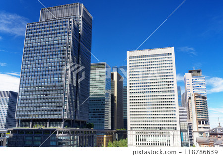 Marunouchi office district, Tokyo 118786639