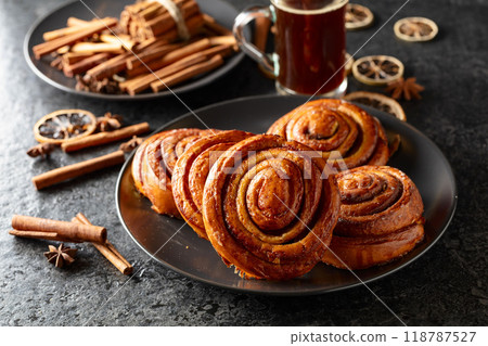 Kanelbullar - Swedish cinnamon buns or rolls. 118787527