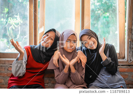 potrait asian kids wearing hijab inside house potrait asian kids wearing hijab inside house 118789813