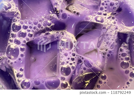 texture of refreshing tea with transparent ice cubes and bubbles texture of refreshing tea with transparent ice cubes and bubbles 118792249