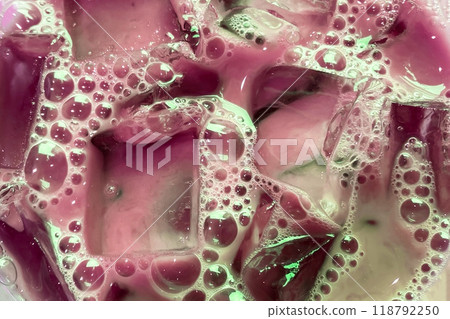 texture of refreshing tea with transparent ice cubes and bubbles texture of refreshing tea with transparent ice cubes and bubbles 118792250