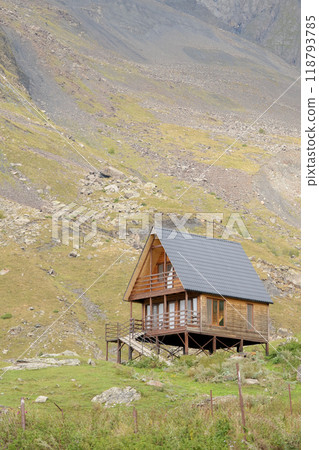wooden house in mountains of Kazbegi. great place for recreation and tourism. 118793785