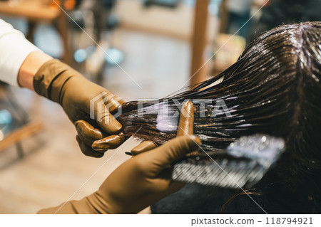 染白髮 女生 女孩 118794921