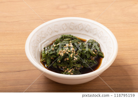Shiso leaves pickled in soy sauce 118795159