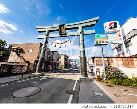 Kanadorii gate or Kana-dorii in Kamiyoshida, Fujiyoshida, Yamanashi, Japan 118795314