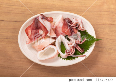 Boiled spear squid (for eating raw) 118796522