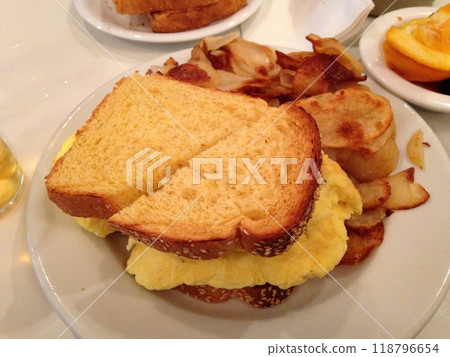 American sandwich 118796654