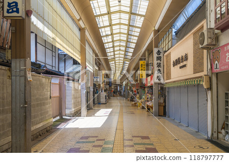 天理市本通商店街 天理市本通商店街 118797777