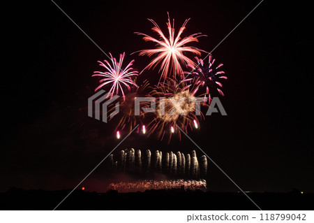 A feast of the four major fireworks makers <Tone River Fireworks Festival 2024> 118799042
