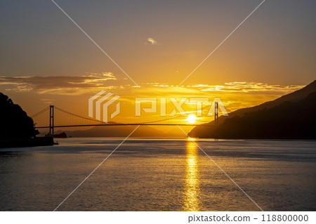秋田橋上的日出 秋田橋上的日出 118800000