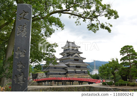 100 famous castles in Japan and Matsumoto castle 118800242