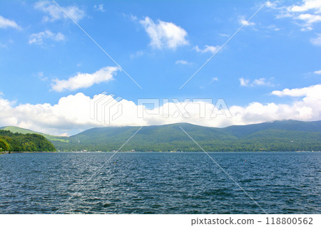 Lake Yamanaka　 118800562