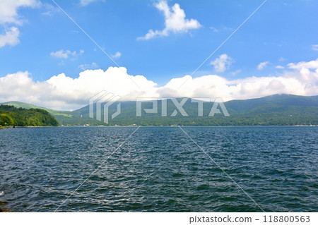 Lake Yamanaka Lake Yamanaka 118800563