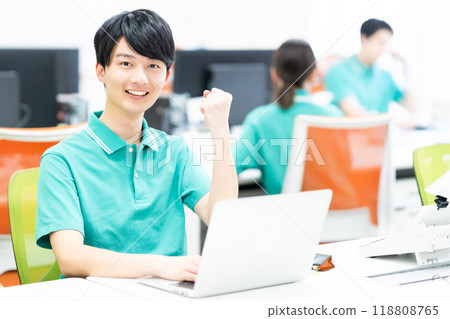 Care manager working in uniform Care manager working in uniform 118808765
