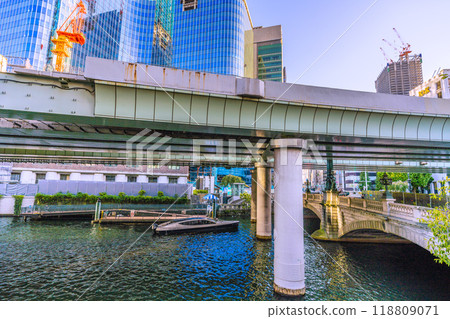 Tokyo cityscape, Japan. Nihonbashi. View of limousine boats, etc. (September 13th) Tokyo cityscape, Japan. Nihonbashi. View of limousine boats, etc. (September 13th) 118809071