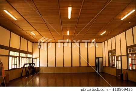 The townscape of Bitchu Fukiya, Fukiya Furusato Village, Former Fukiya Elementary School classroom (inside the school building) 118809455