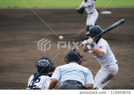 The moment the batter hits the ball The moment the batter hits the ball 118809636