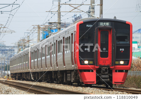 JR Kyushu 813 series train (coupled with 811 series train) JR Kyushu 813 series train (coupled with 811 series train) 118810049
