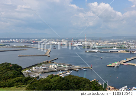 東日本大地震災後重建工作正在進行中的磐城小名濱港 118813545
