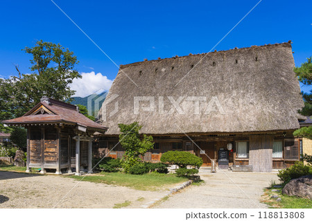 Shirakawa-go Gassho-style Kanda House 118813808