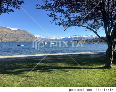 Wanaka, South Island, New Zealand Wanaka, South Island, New Zealand 118815316