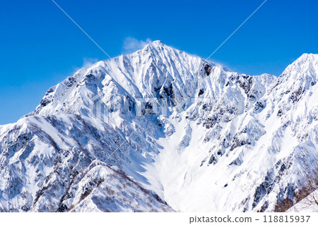 長野縣白馬村、北阿爾卑斯的琴見山、雪山登山、從琴見山頂看到的鹿島岳岳和佐藤角根冰川 長野縣白馬村、北阿爾卑斯的琴見山、雪山登山、從琴見山頂看到的鹿島岳岳和佐藤角根冰川 118815937