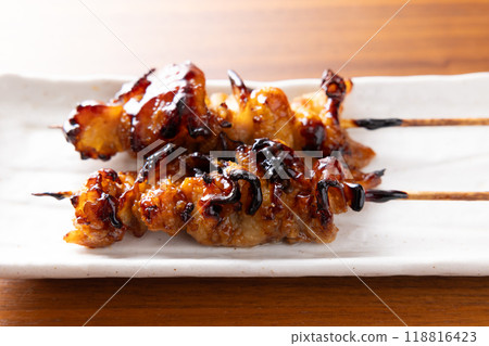 美味的雞皮烤雞肉串 118816423