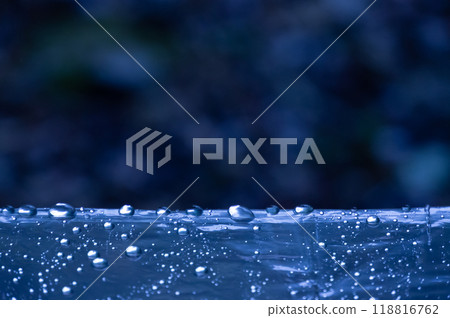 夢幻般的雨滴 118816762