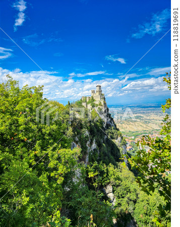 Large view on Fortress of Guaita in San Marino. 118819691
