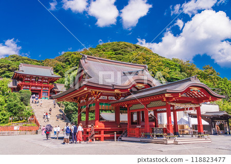 [神奈川縣] 鶴岡八幡宮 巫女、大石階、本宮 118823477