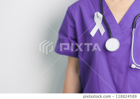 Stop Violence Against Women and November Lung Cancer Awareness month. Doctor with White ribbon in hospital. Healthcare and World Cancer day concept 118824589