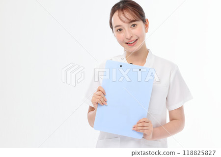 Scrub female nurse 118825827