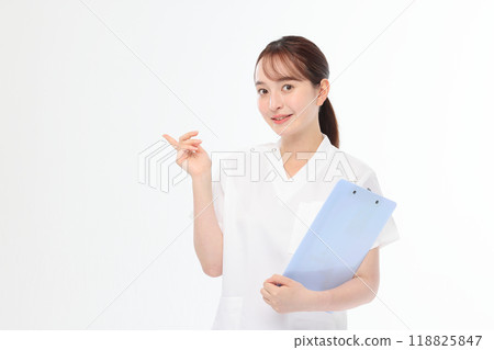 穿手術衣的女護士 118825847