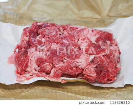 在肉店購買的和牛（keiki/烹飪前） 118826810