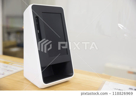 適用於醫療機構的臉部辨識讀卡器 118826969