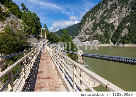 Suspension bridge over the shore of Lake Kurobe, Kurobe Dam, Tateyama Town, Toyama Prefecture 118830029