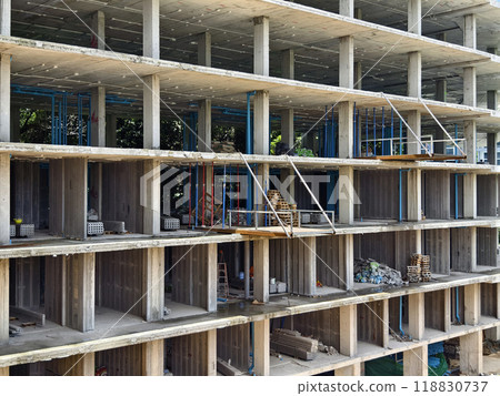 A new modern multi-storey residential building under construction 118830737