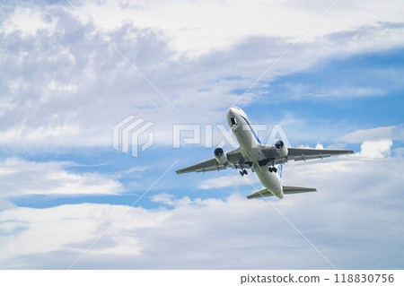 飛機起飛,宮城縣名取市 飛機起飛,宮城縣名取市 118830756