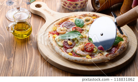 Mixed pizza 118831862