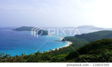 從慶良間群島座間味島高槻山展望台看到的風景 118835305