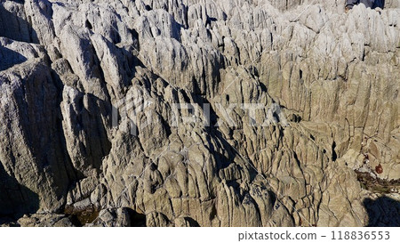 Close-up photo of columnar joints in Iki City, Nagasaki Prefecture 118836553