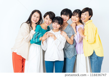 Multi-generational women on a white background 118836747