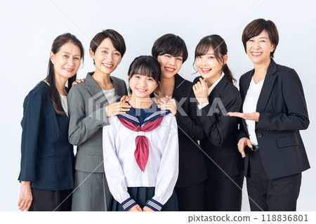 私人導師和白人背景的國中女性 118836801