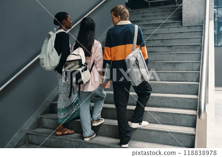 Students Going To Lesson At College Students Going To Lesson At College 118838978